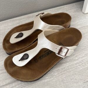 Birkenstock Gizeh Pearl white sandal